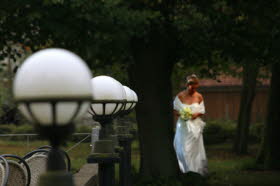 2007   Die Braut im Park